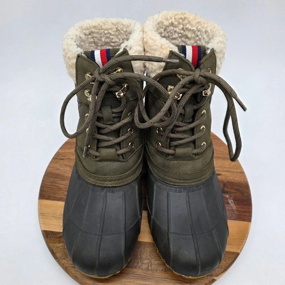 Tommy Hilfiger Women's Duck Boots Size 8M Olive Green Faux Fur Lined‎ TWRAELEN2
